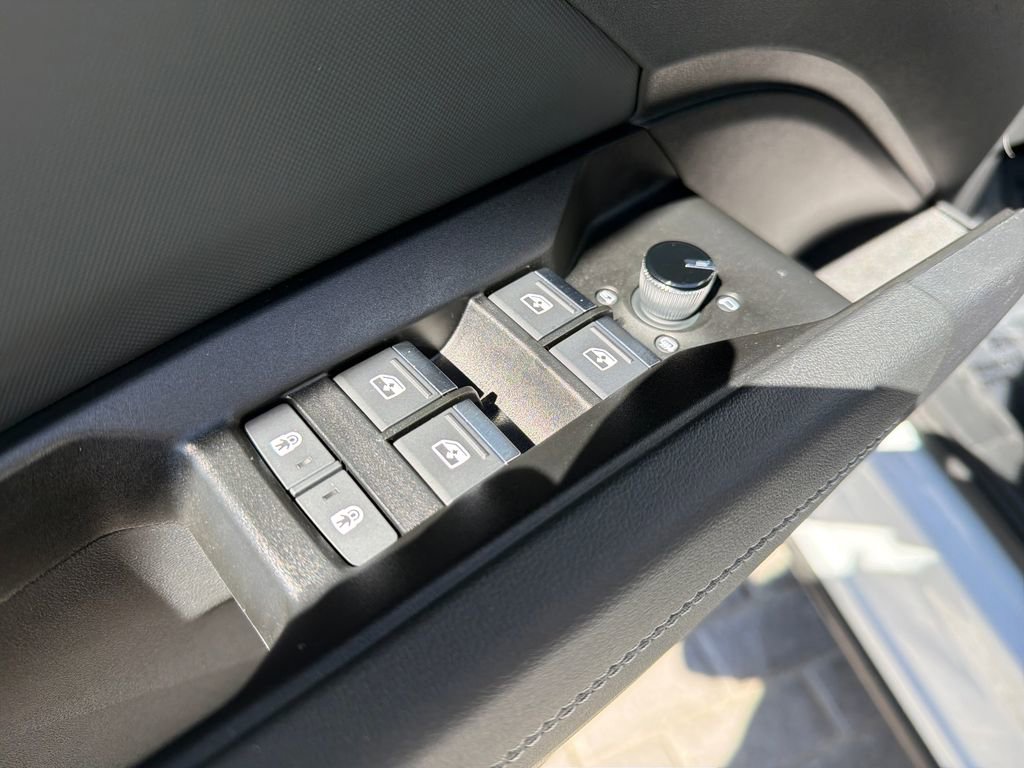 Used 2024 Audi Q4 e-tron Premium Plus w/ Premium Plus image 11