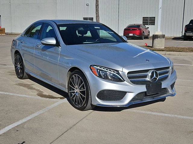 Used 2015 Mercedes-Benz C 300 4MATIC Sedan image 3