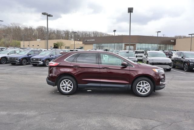 Used 2022 Ford Edge SEL w/ Convenience Package AWD/4WD image 8