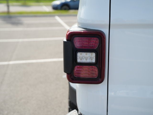 Used 2021 Jeep Gladiator Sport AWD/4WD image 42