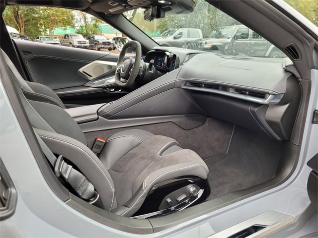 Used 2024 Chevrolet Corvette Stingray image 23