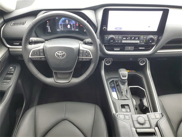 Used 2024 Toyota Grand Highlander XLE image 20