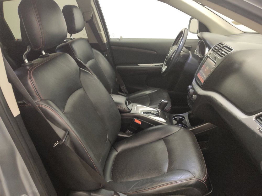 Used 2019 Dodge Journey GT FWD image 21
