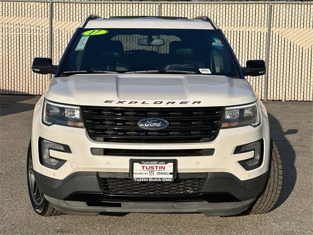 Used 2017 Ford Explorer Sport image 2