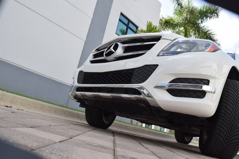 Used 2014 Mercedes-Benz GLK 250 BlueTEC 4MATIC image 13