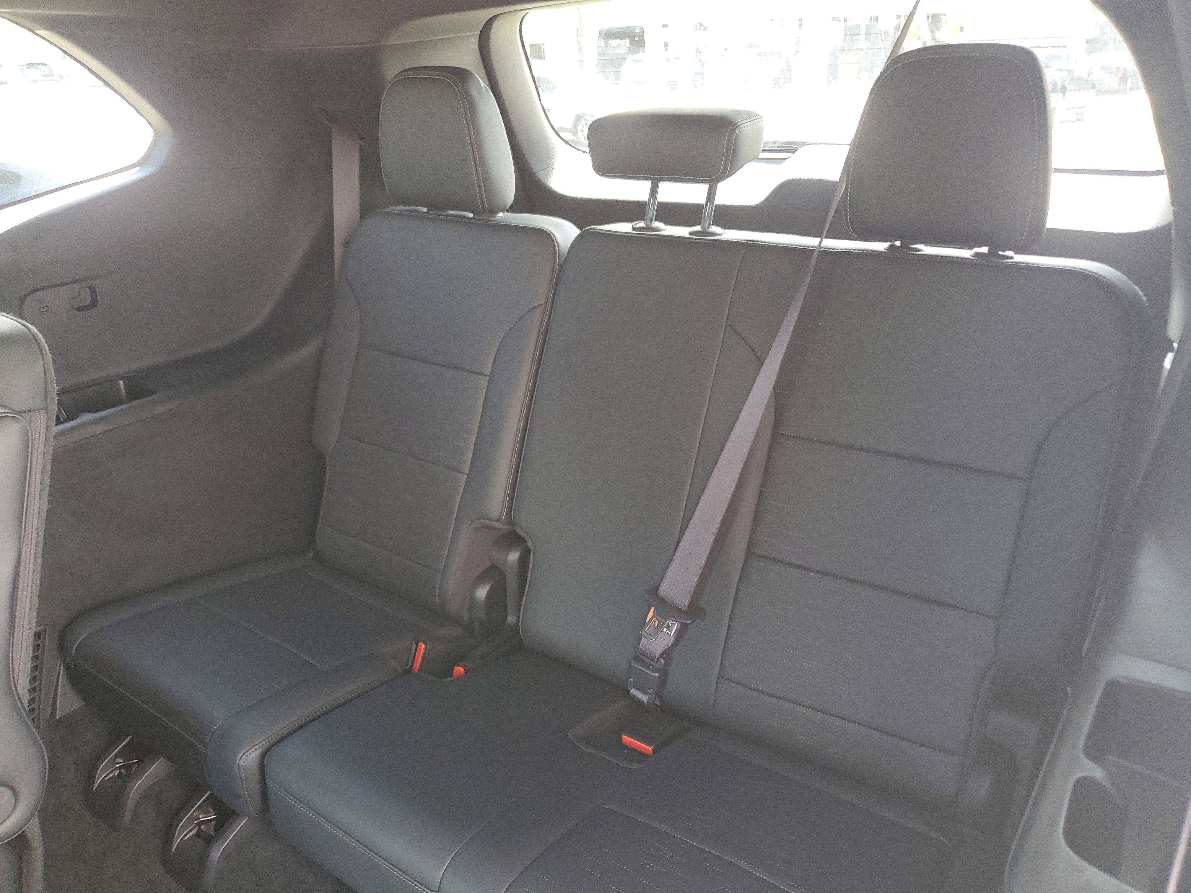 Used 2025 Buick Enclave Sport Touring image 13