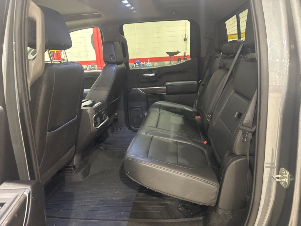 Used 2020 Chevrolet Silverado 1500 LTZ w/ LTZ Premium Package AWD/4WD image 9