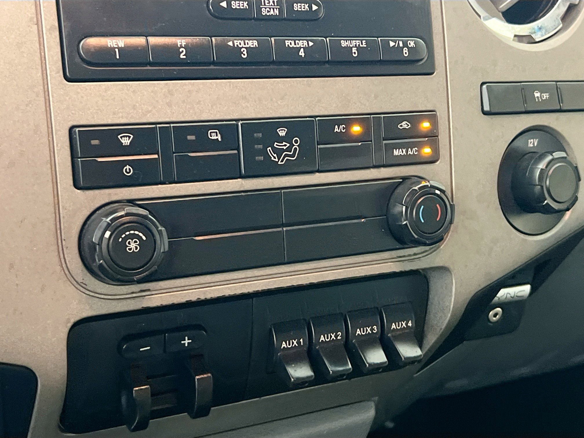 Used 2016 Ford F250 XLT w/ XLT Value Package image 26