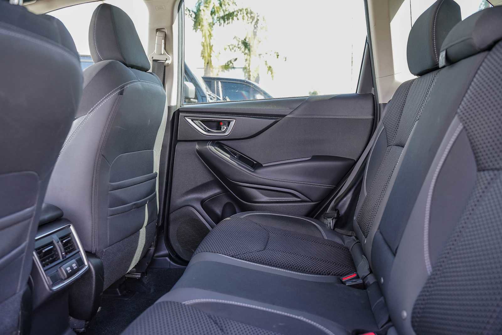 Used 2020 Subaru Forester Premium image 14