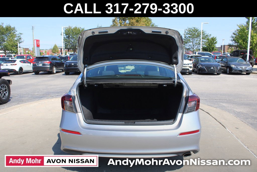 Used 2025 Honda Civic Sport image 9