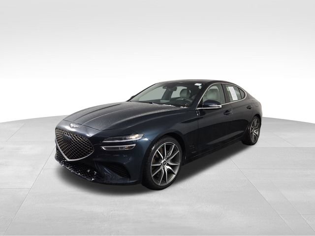 Used 2023 Genesis G70 2.0T image 2