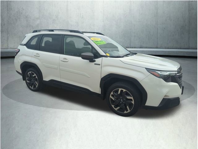 Certified 2025 Subaru Forester Premium AWD/4WD image 8