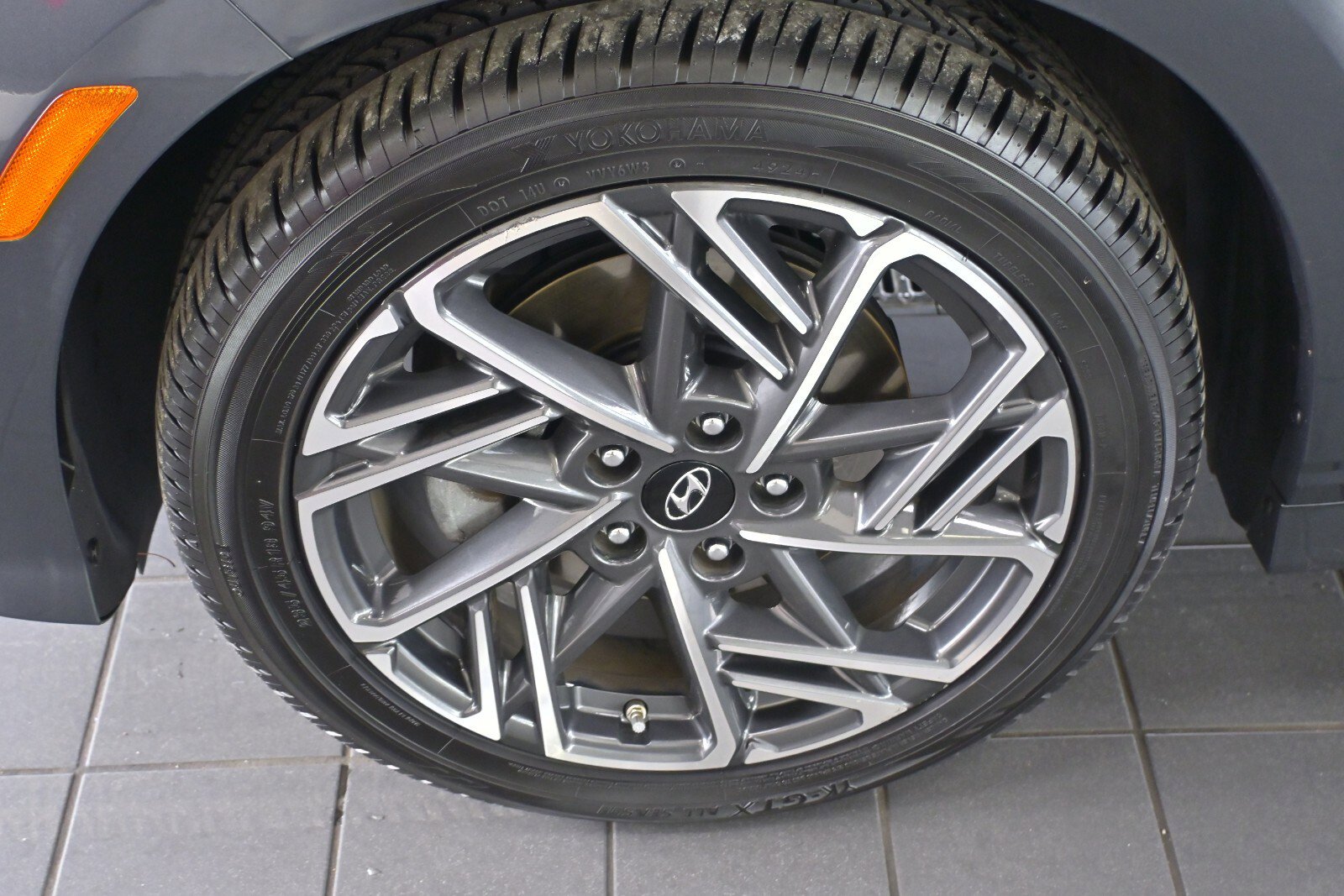 Used 2022 Hyundai Kona N Line image 8