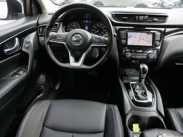 Certified 2022 Nissan Rogue Sport SL AWD/4WD image 12