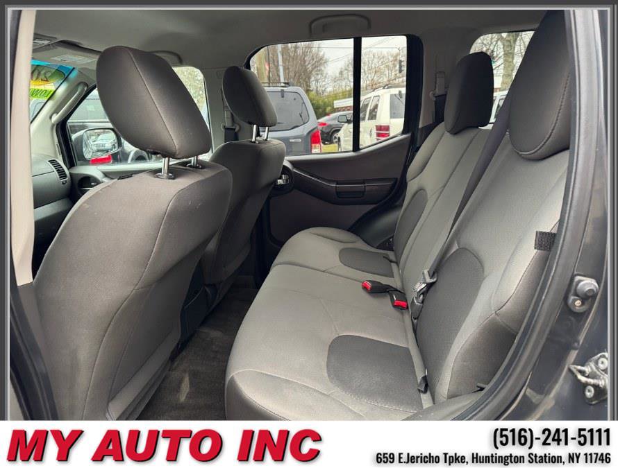 Used 2012 Nissan Xterra S image 30