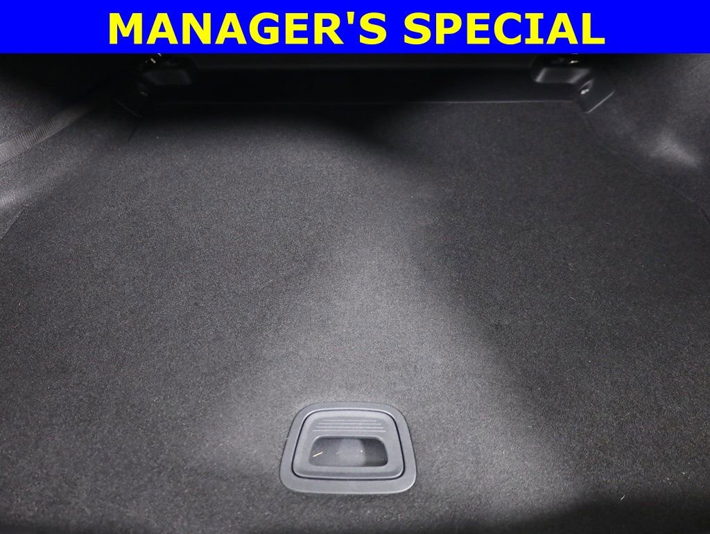 Certified 2025 Mercedes-Benz C 300 4MATIC Sedan image 41