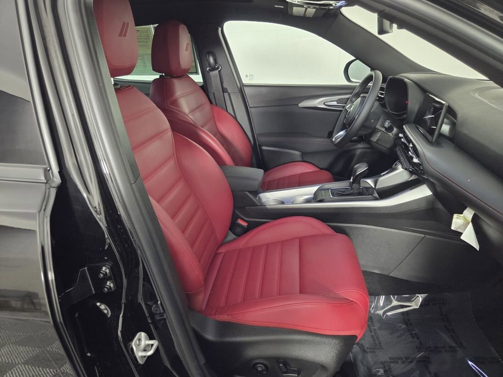 Certified 2025 Dodge Hornet GT Plus w/ GT Plus Package image 32