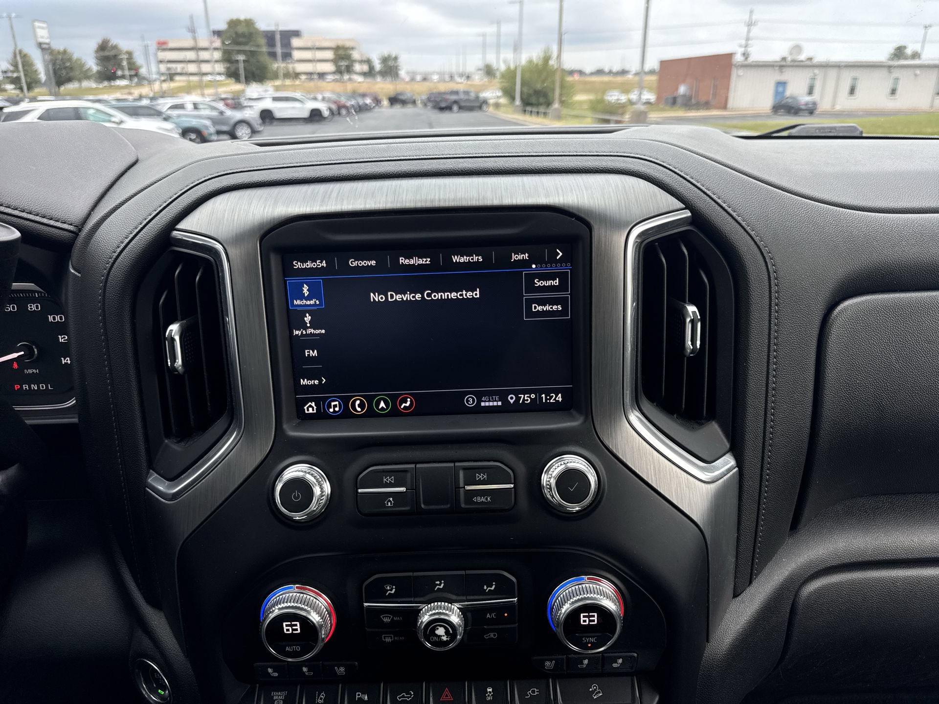 Used 2020 GMC Sierra 2500 Denali w/ Denali Ultimate Package AWD/4WD image 16