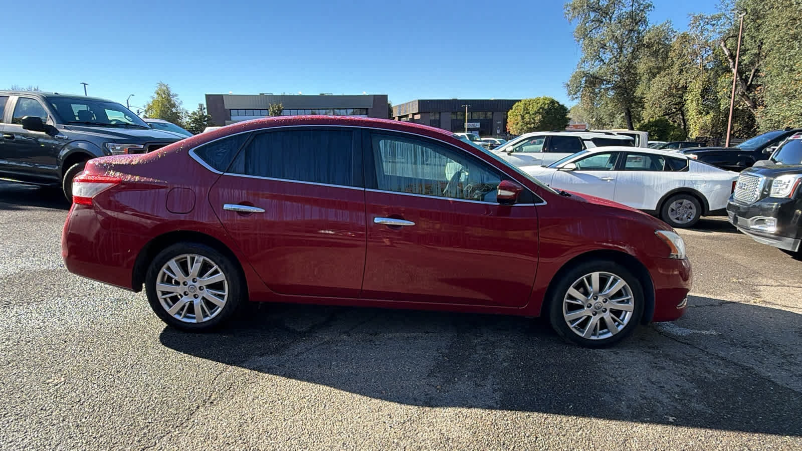 Used 2013 Nissan Sentra SL w/ Leather Pkg FWD image 4