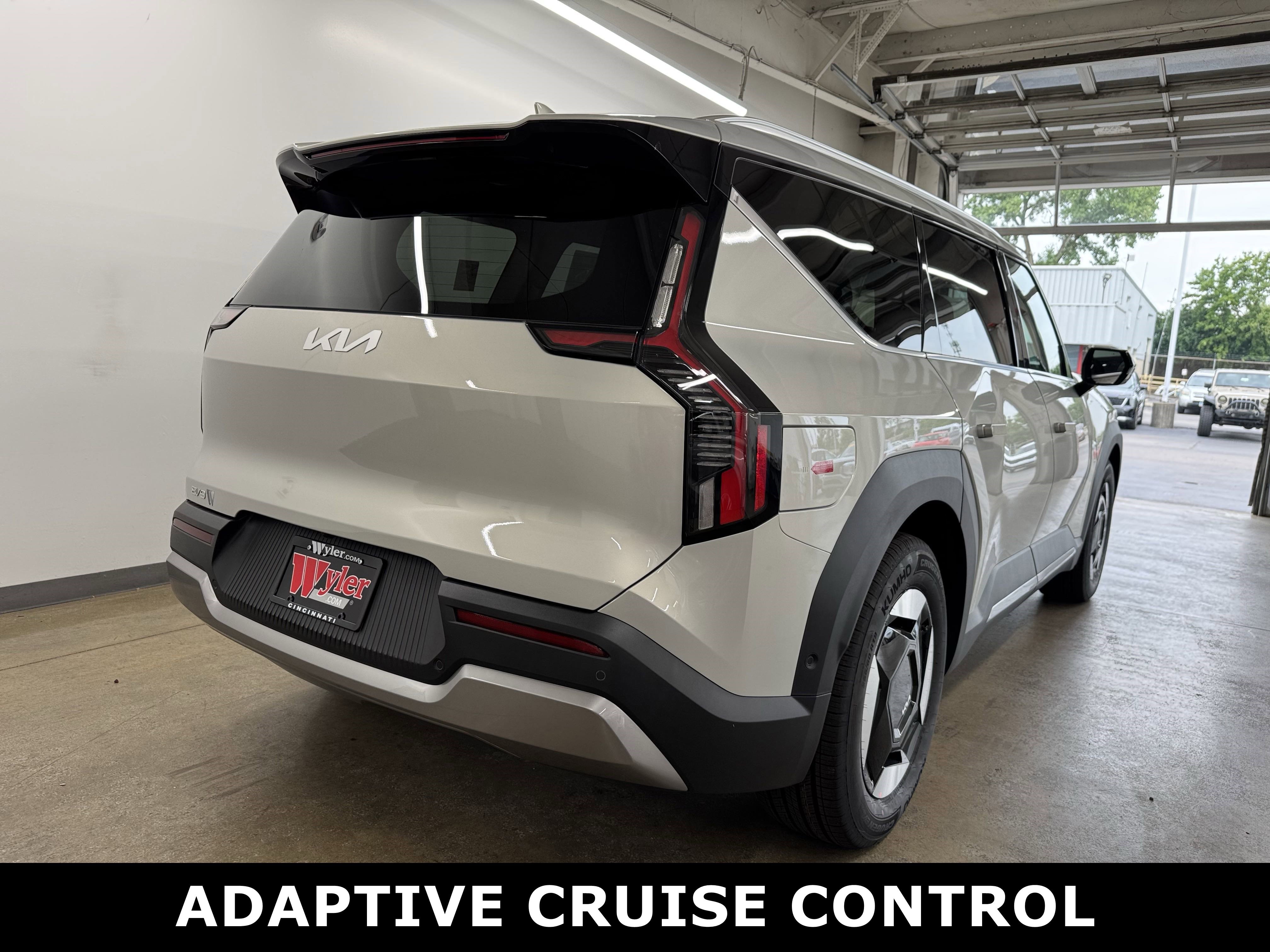 New 2026 Kia EV9 Wind image 3