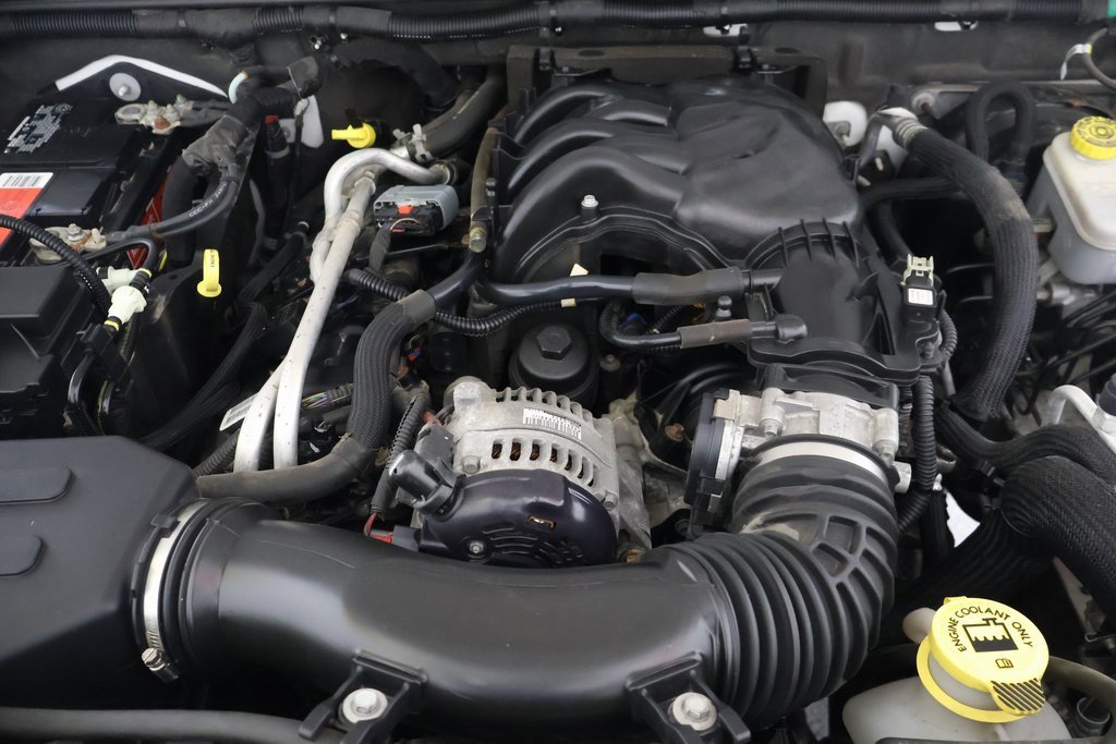 Used 2013 Jeep Wrangler Unlimited Sport image 27
