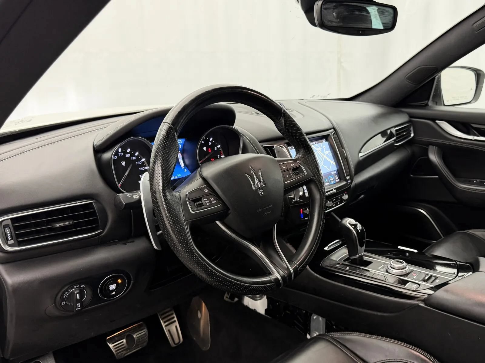 Used 2018 Maserati Levante GranSport AWD/4WD image 9