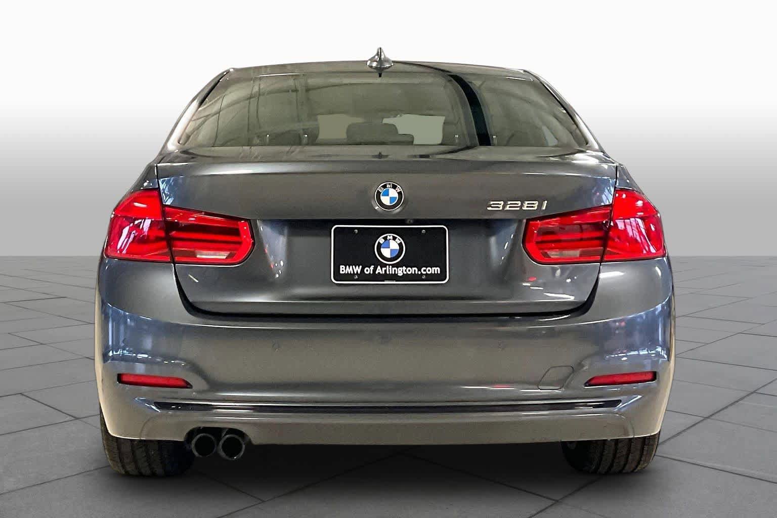 Used 2016 BMW 328i Sedan RWD image 4