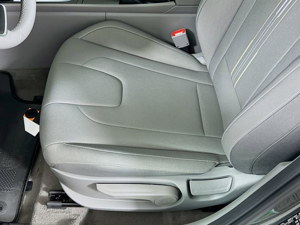 New 2026 Hyundai Elantra Sport image 19