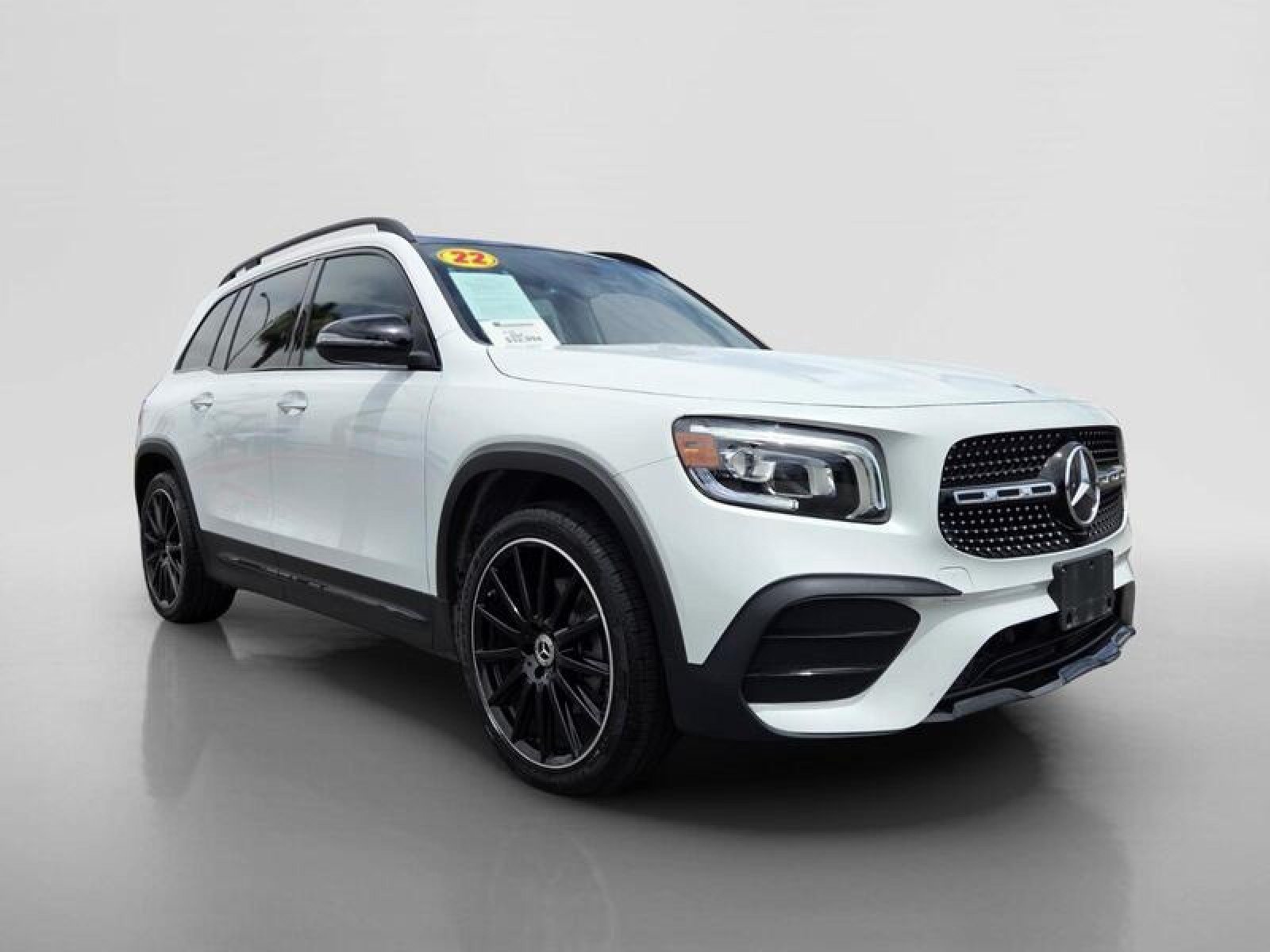 Certified 2022 Mercedes-Benz GLB 250 4MATIC image 7