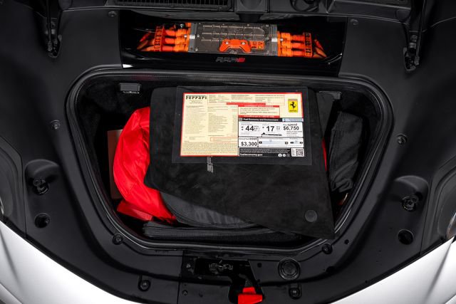 Used 2024 Ferrari SF90 Spider AWD/4WD image 17