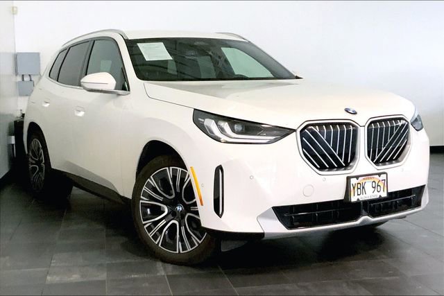 Used 2025 BMW X3 xDrive30i image 2