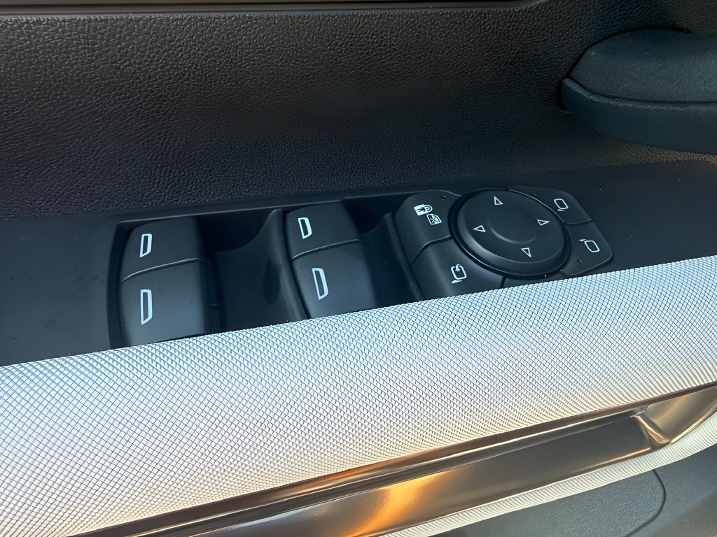 Used 2025 GMC Hummer EV 2X AWD/4WD image 28
