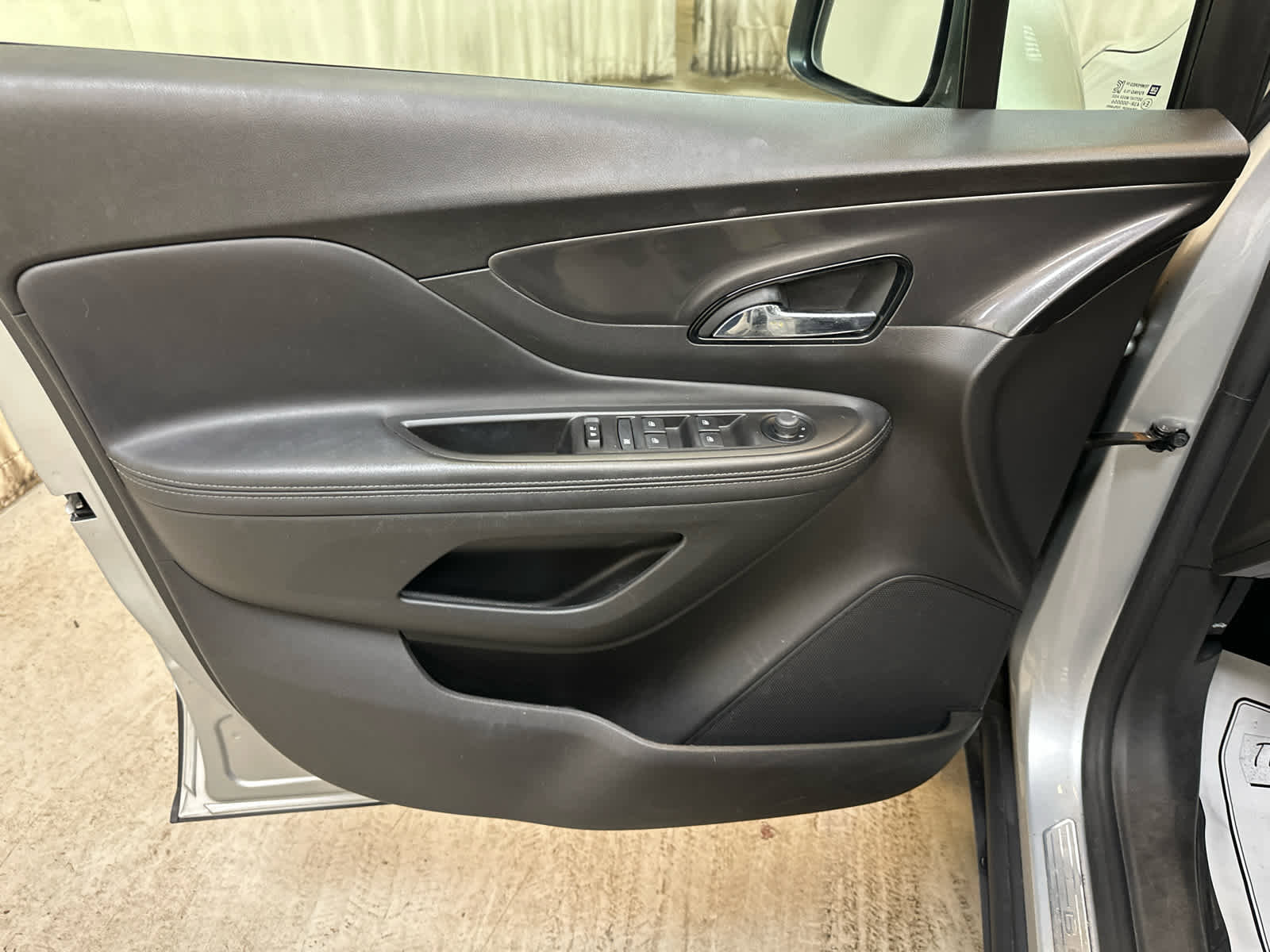 Certified 2022 Buick Encore Preferred w/ Safety Package image 26