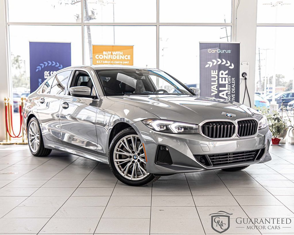 Used 2024 BMW 330i xDrive Sedan w/ Convenience Package AWD/4WD image 3
