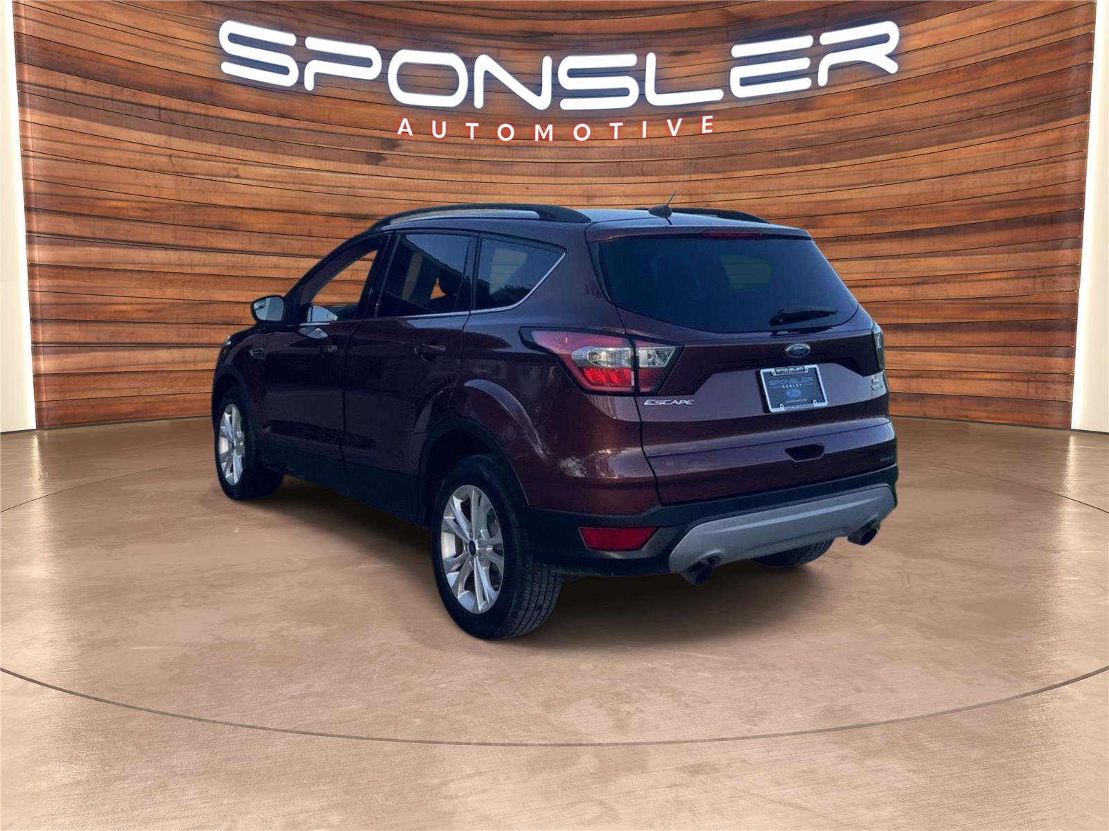 Used 2018 Ford Escape SE AWD/4WD image 3