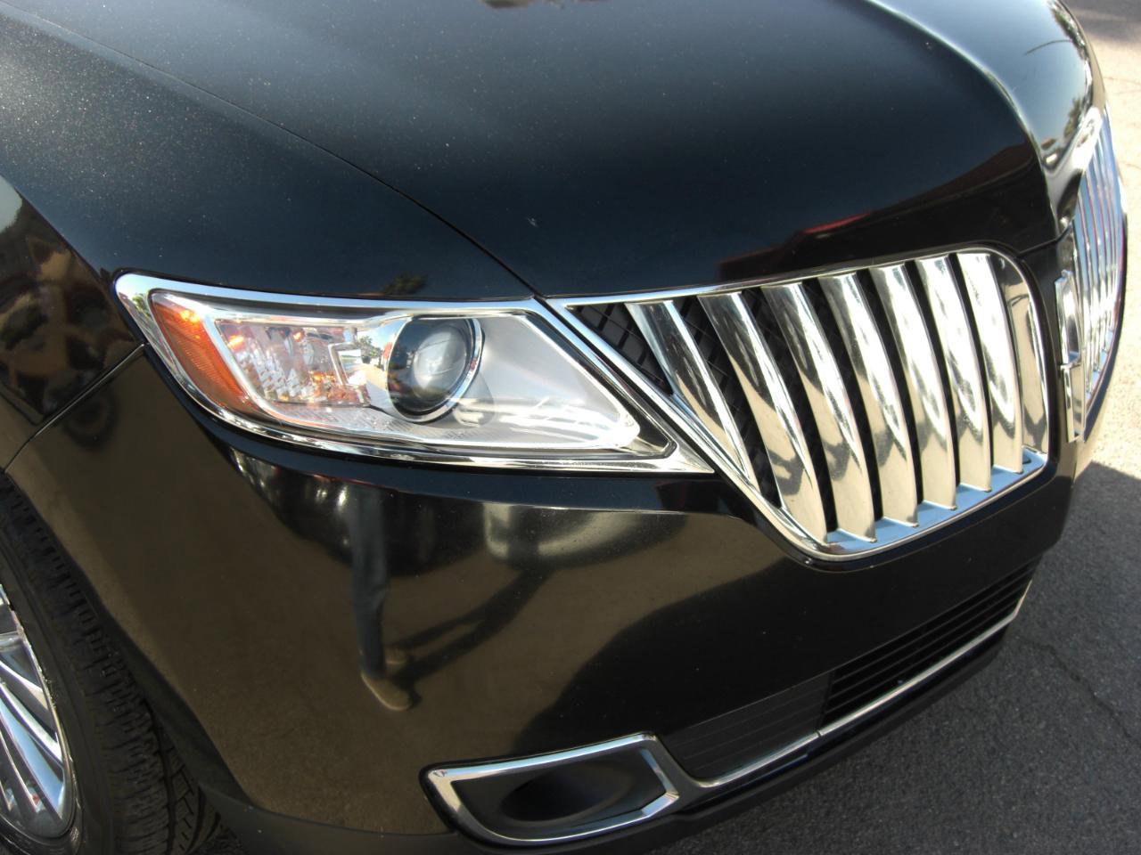 Used 2015 Lincoln MKX AWD 4dr w/ Equipment Group 102A image 17
