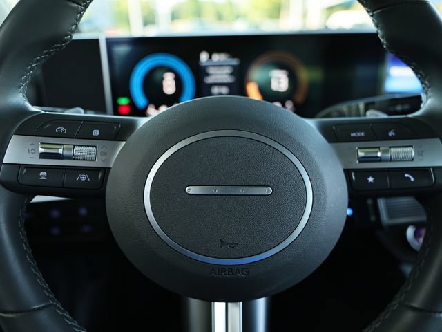 Certified 2025 Hyundai Sonata SEL FWD image 33