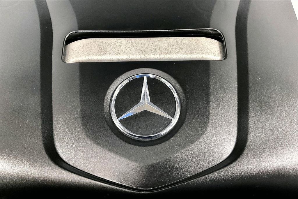 Used 2019 Mercedes-Benz GLC 300 w/ AMG Line image 31