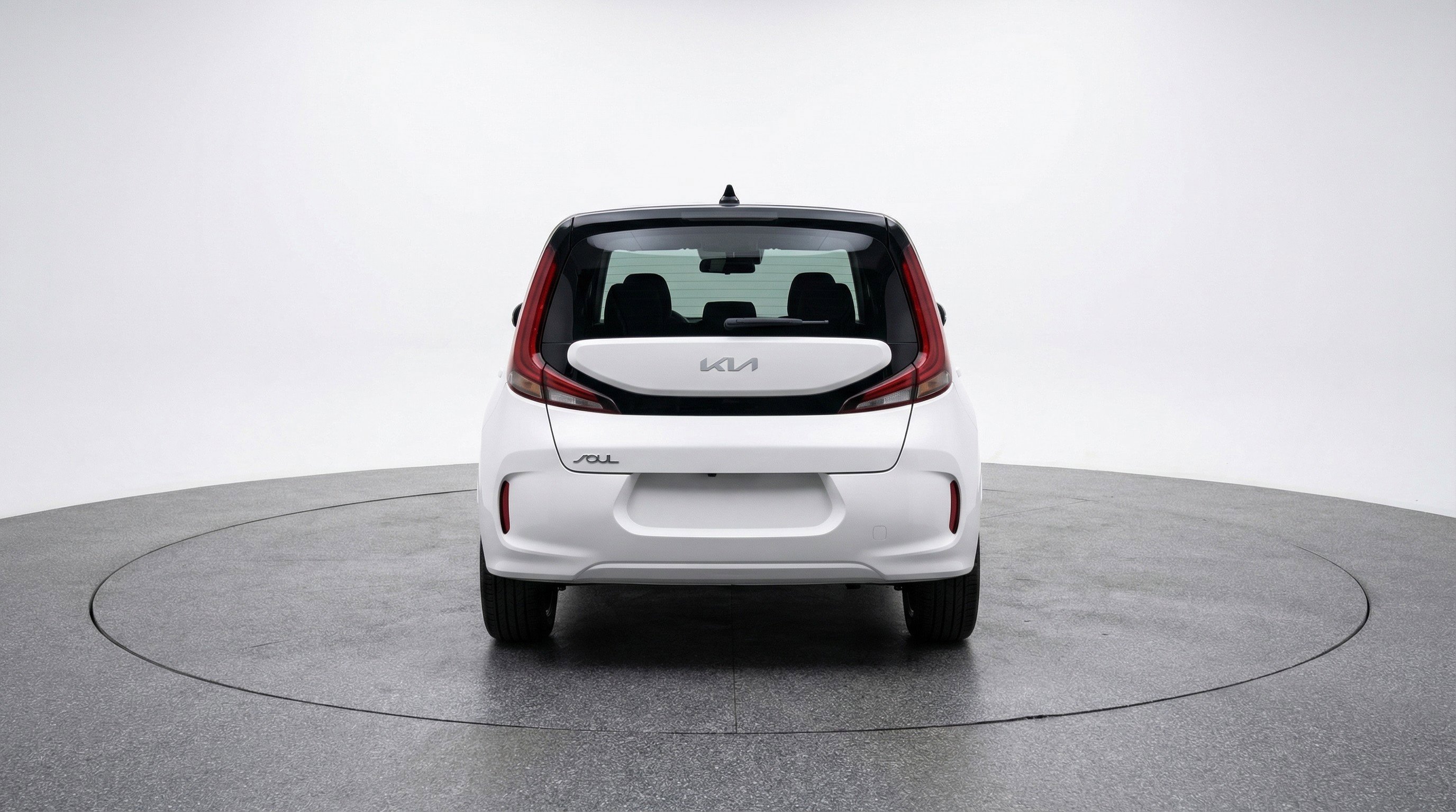 Used 2025 Kia Soul LX w/ LX Technology Package FWD image 7