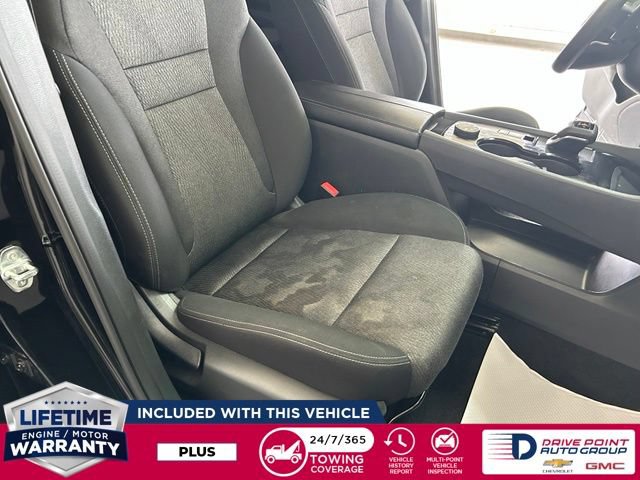Used 2024 Nissan Rogue SV AWD/4WD image 25