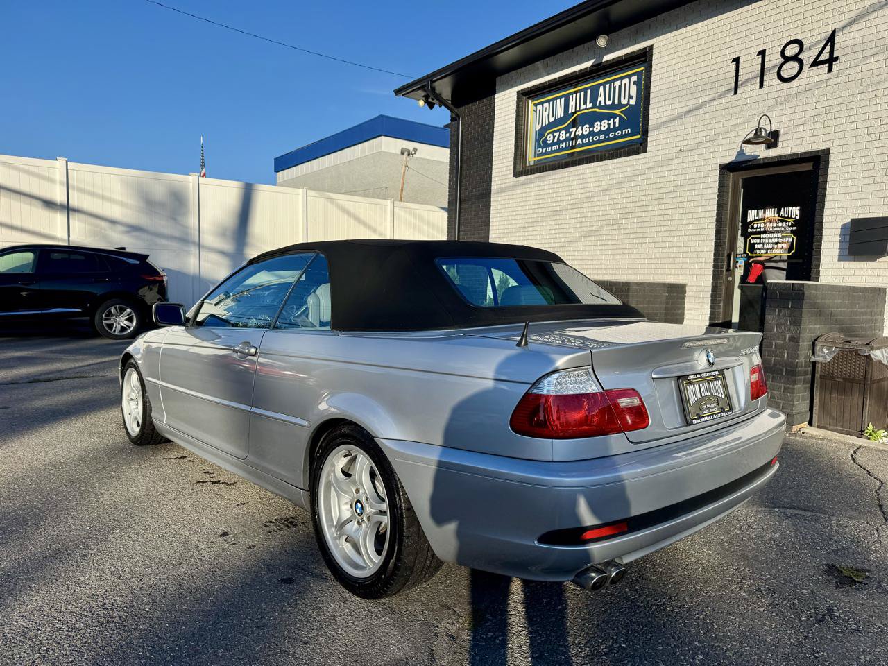 Used 2004 BMW 330Ci Convertible RWD image 5