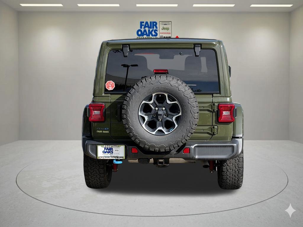 Used 2023 Jeep Wrangler Unlimited Rubicon 4xe w/ Cold Weather Group AWD/4WD image 9
