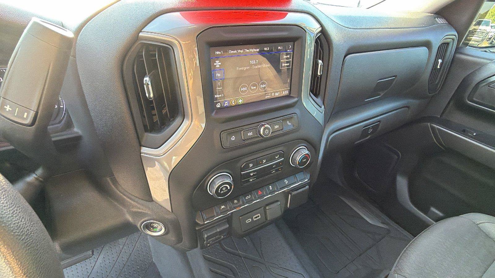Used 2023 Chevrolet Silverado 1500 Custom Trail Boss AWD/4WD image 5