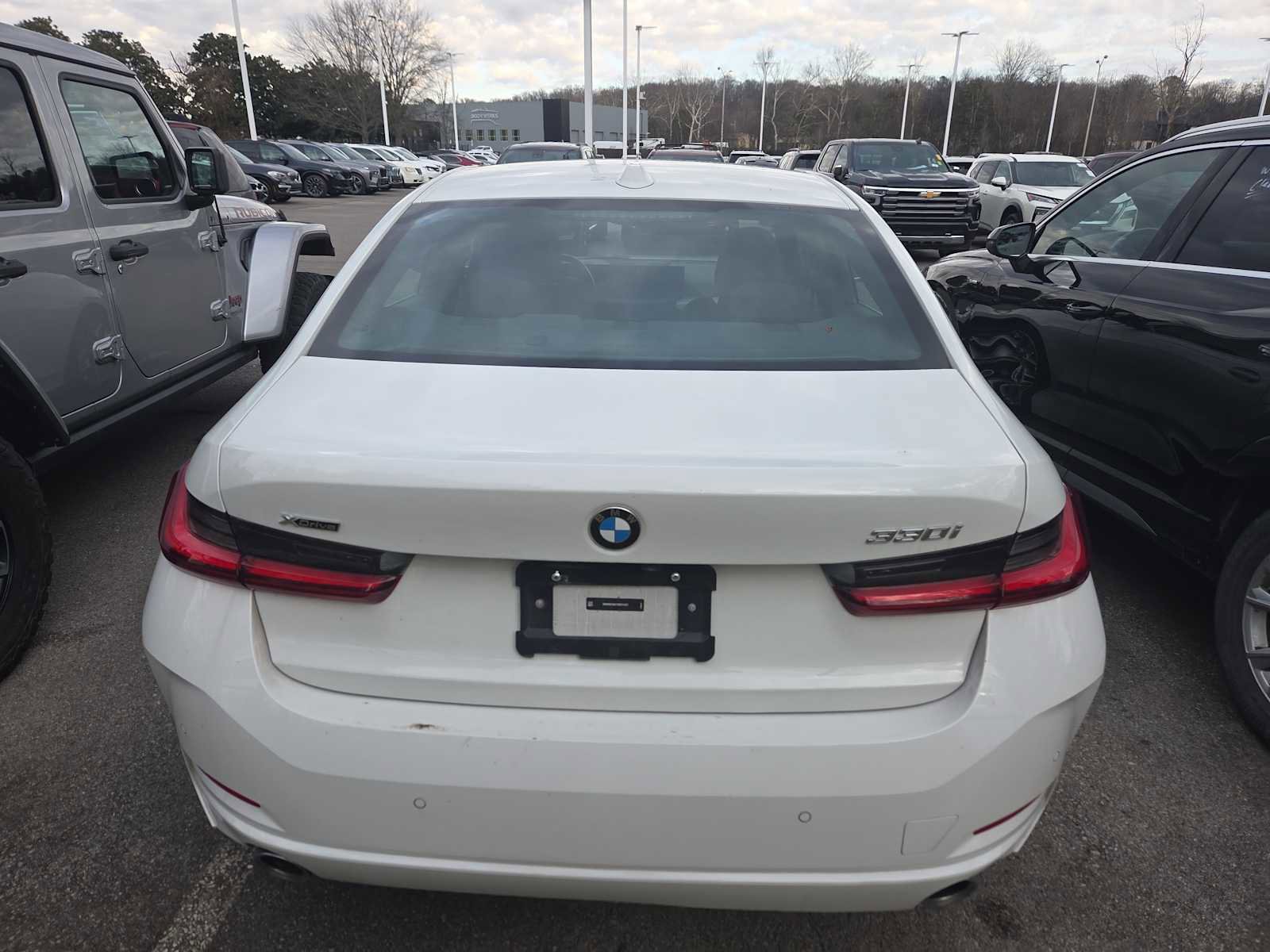 Used 2025 BMW 330i xDrive Sedan image 5