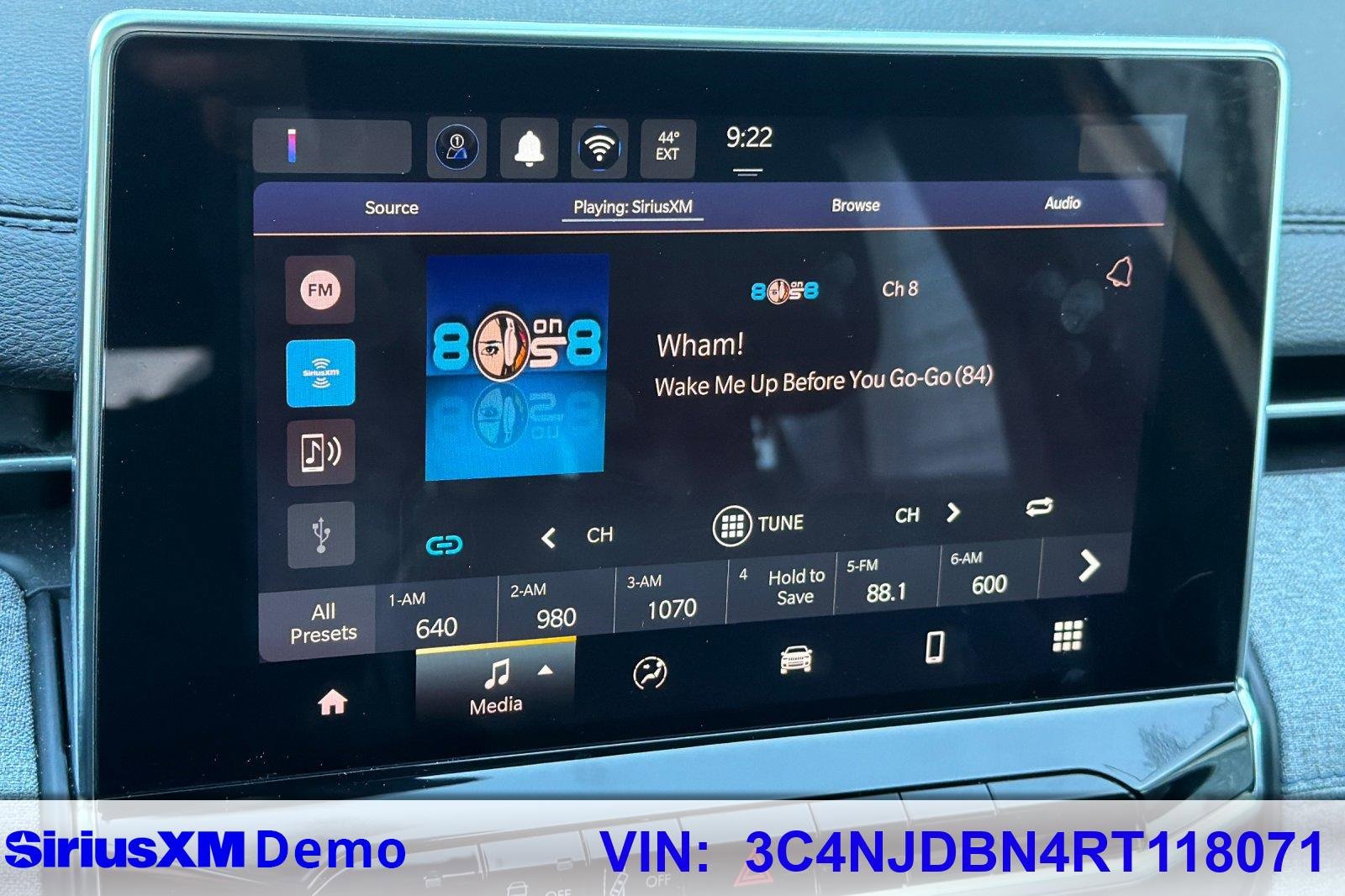 Used 2024 Jeep Compass Latitude image 24