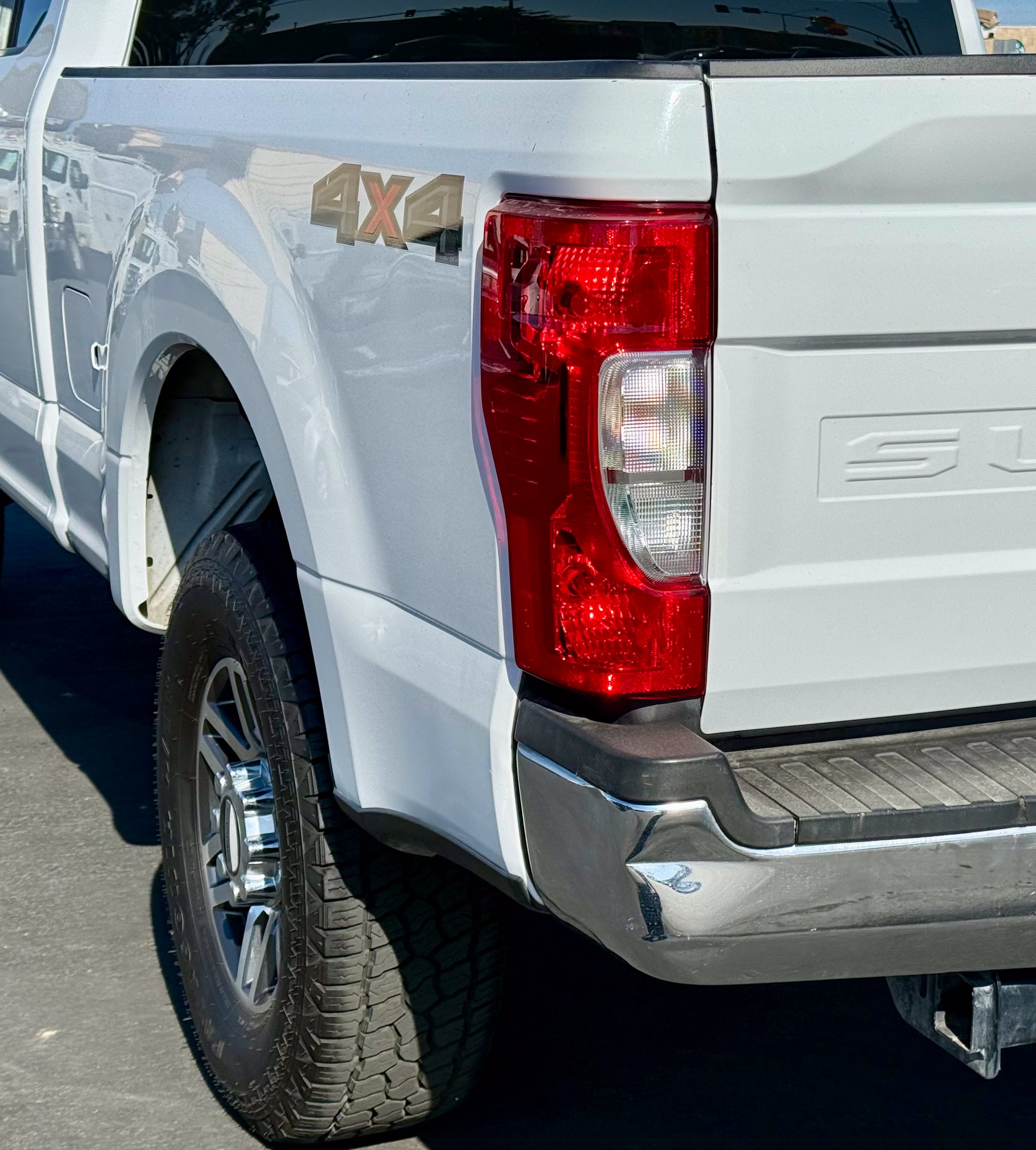 Used 2021 Ford F250 XL w/ Power Equipment Group AWD/4WD image 18