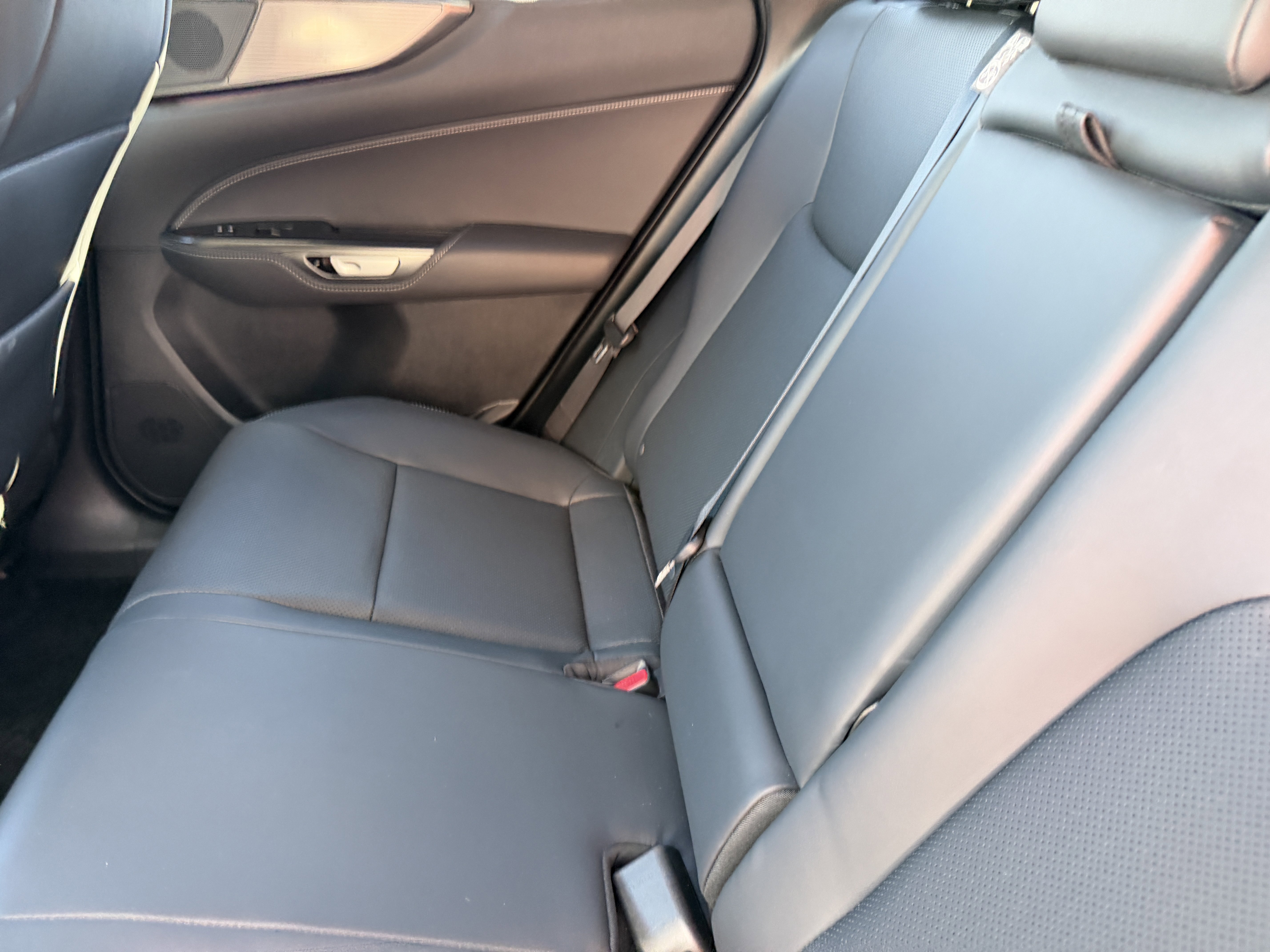 Used 2025 Lexus NX 450h+ F Sport image 16