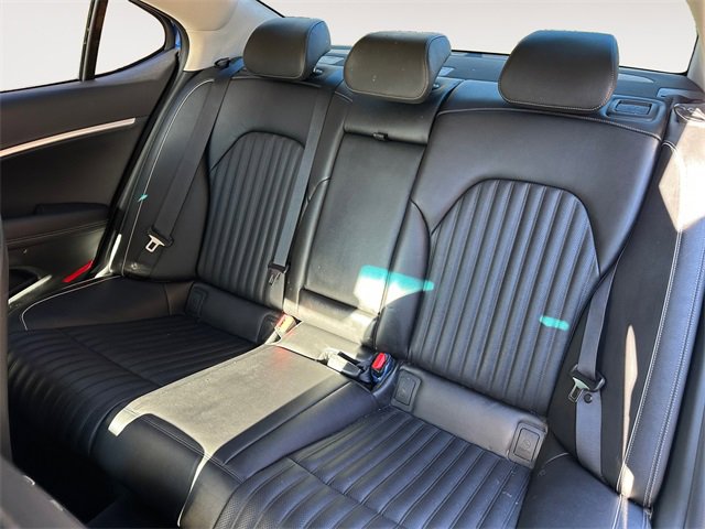 Used 2022 Genesis G70 2.0T w/ Prestige Package image 13