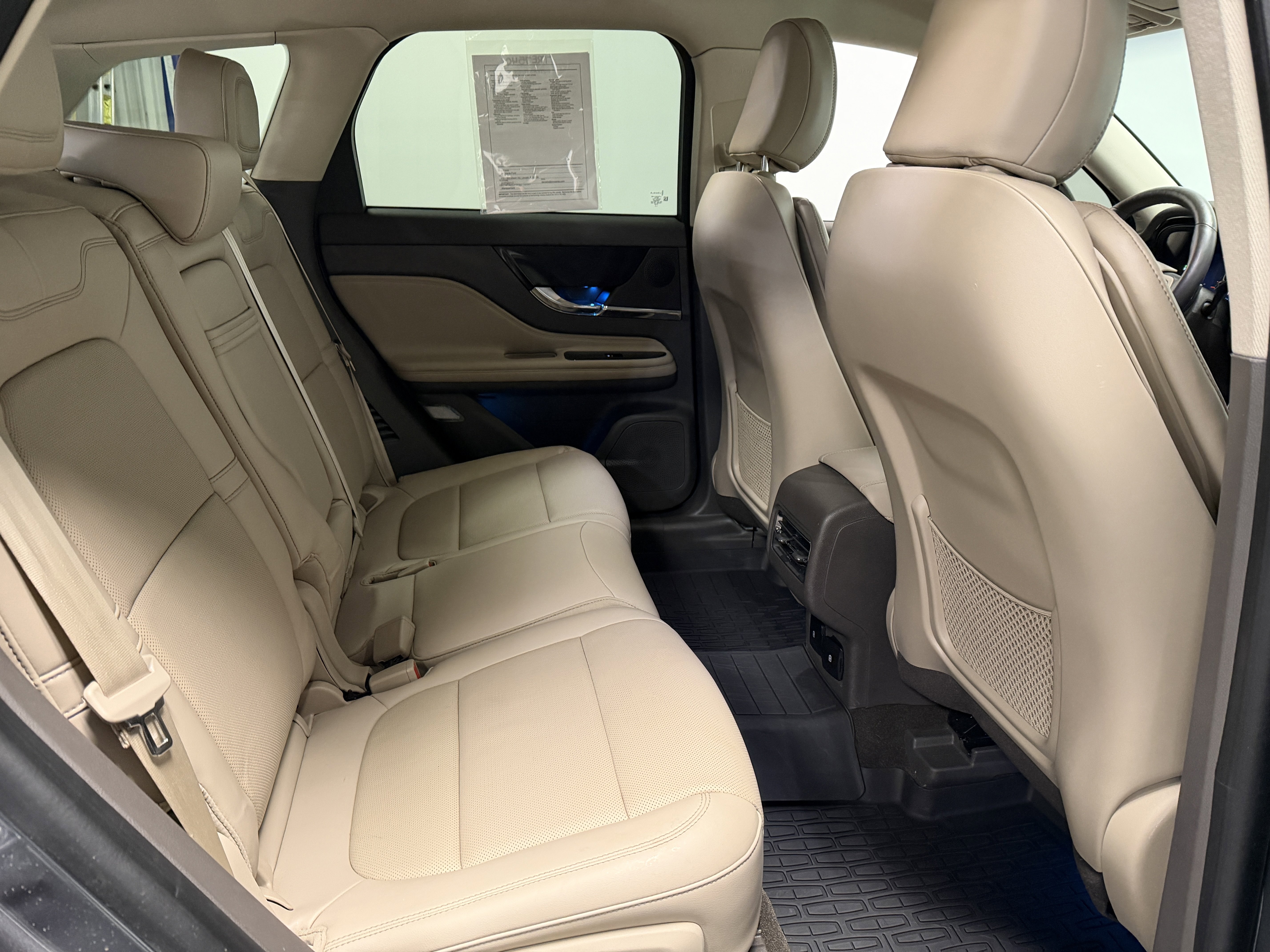 Used 2023 Lincoln Corsair Reserve w/ Equipment Group 201A image 21