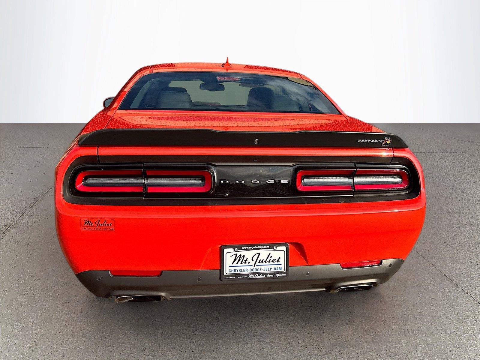 Used 2022 Dodge Challenger R/T Scat Pack w/ Shaker Package RWD image 6